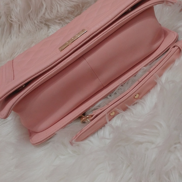 BCBG purse - Picture 4 of 11